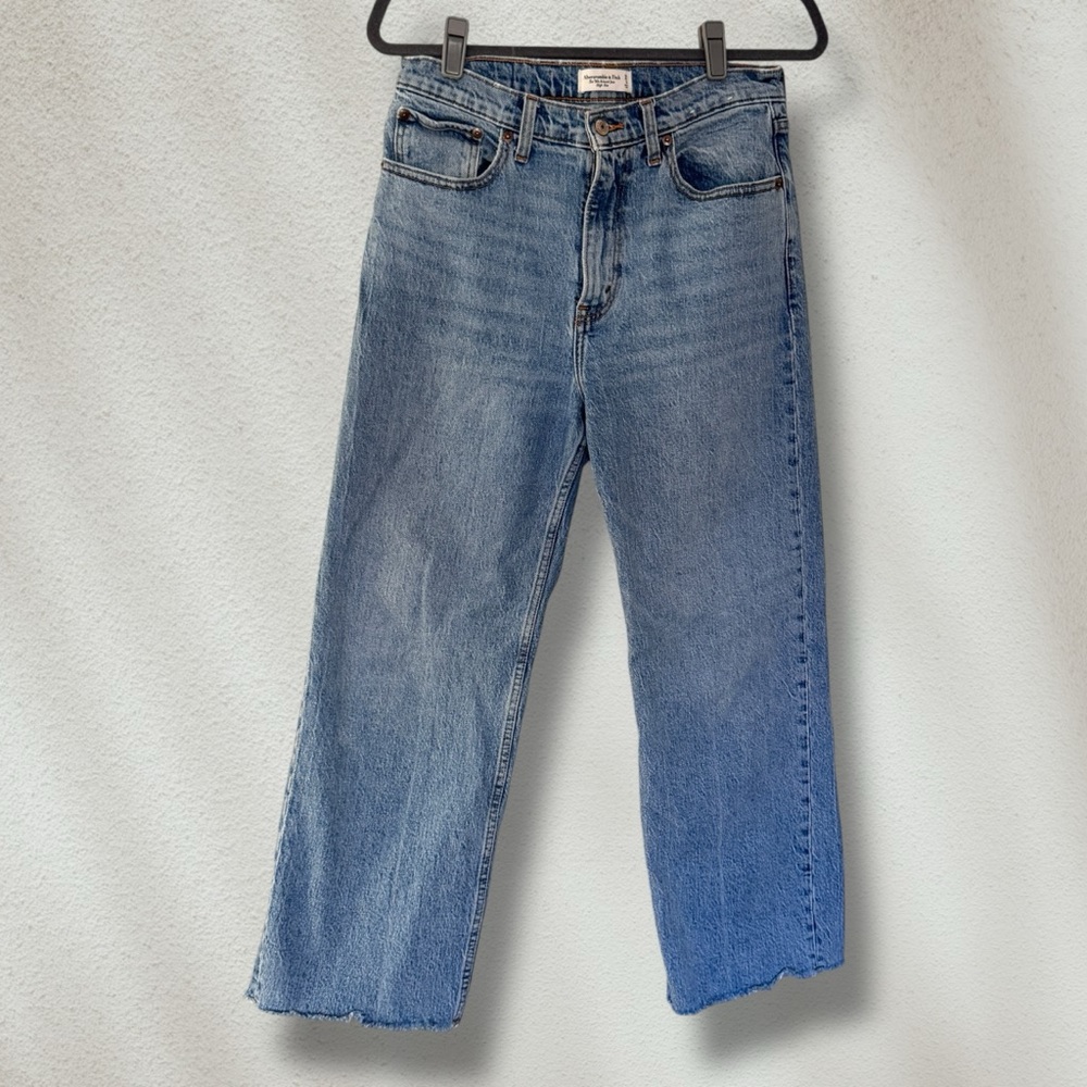Abercrombie & Fitch The 90s Relaxed Jean High Rise / Size 8XS